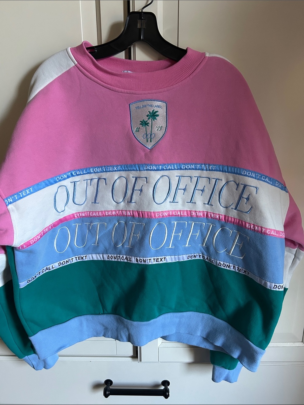 YLLW THE LABEL Out of Office Sweatshirt XL